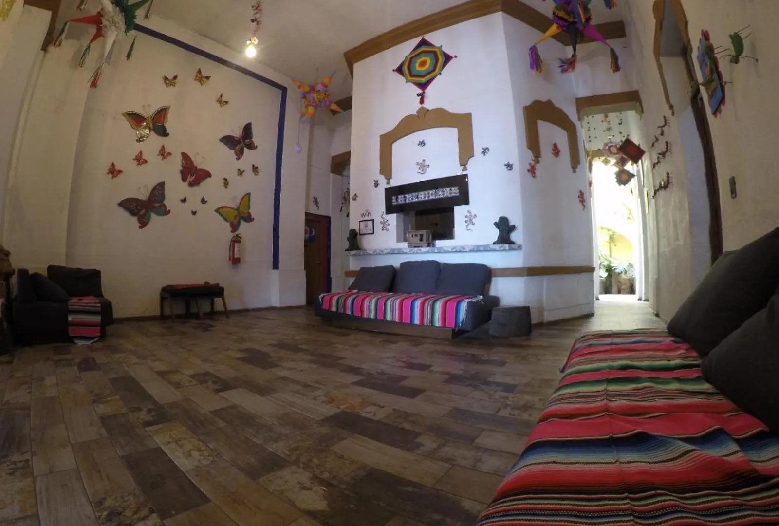Hospedaje La Mexicana Guadalajara Hotel